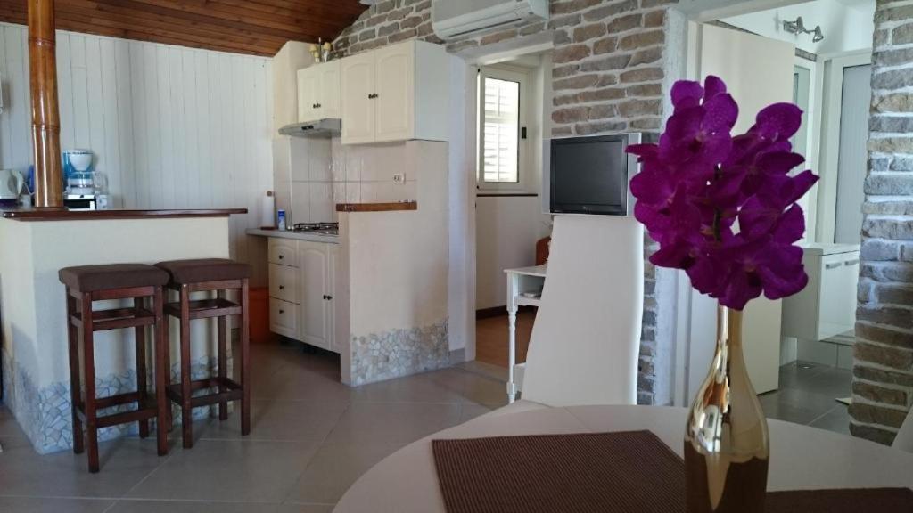 Apartments Mare 2 Hvar Town Exterior photo