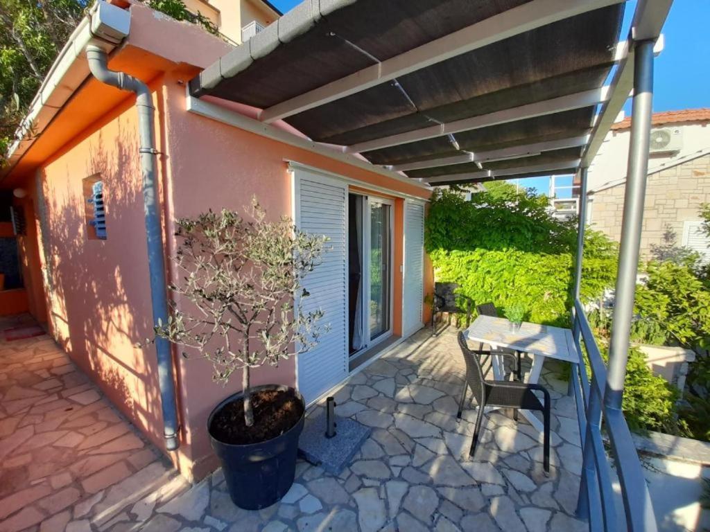 Apartments Mare 2 Hvar Town Exterior photo