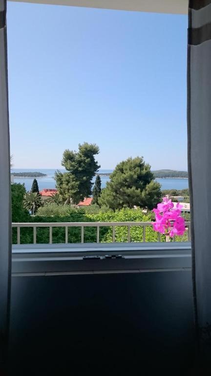Apartments Mare 2 Hvar Town Exterior photo